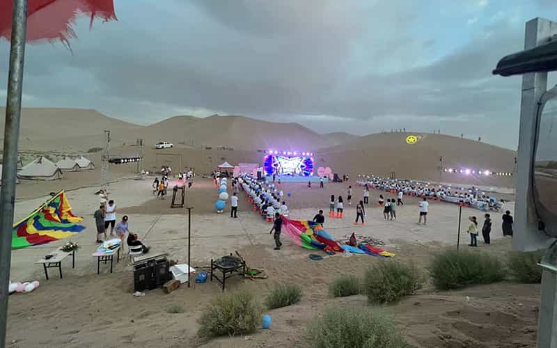 廣告物料制作會(huì)場(chǎng)布景舞臺(tái)搭建展位搭建舞臺(tái)燈光設(shè)備演藝音響高清LED屏