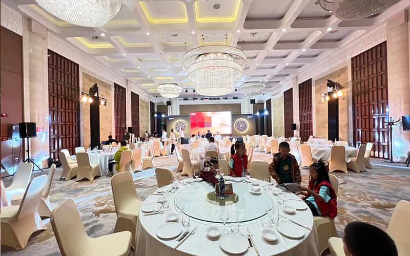 廣告物料制作會場布景舞臺搭建展位搭建舞臺燈光設備演藝音響高清LED屏 廣告物料制作會場布景舞臺搭建展位搭建舞臺燈光設備演藝音響高清LED屏